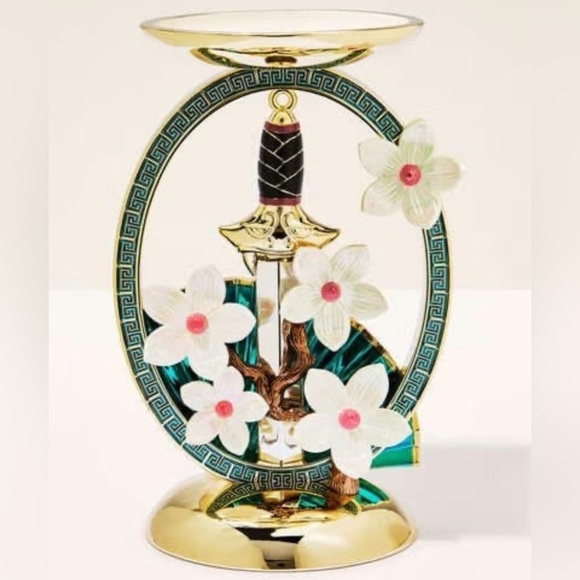 Bath & Body Works Disney Princess Mulan Pedestal 3 Wick Candle Holder 2026 NEW - Picture 2 of 5